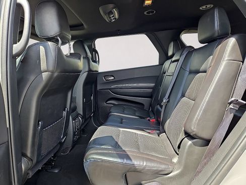 Used 2025 Dodge Durango GT AWD/4WD image 16