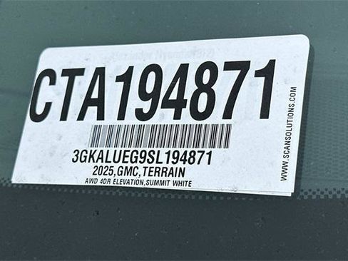 New 2025 GMC Terrain Elevation image 30