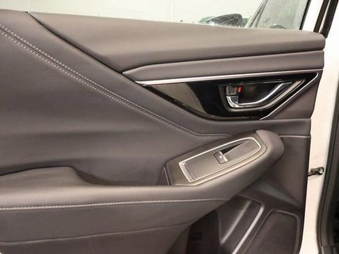 Certified 2025 Subaru Outback Limited image 29