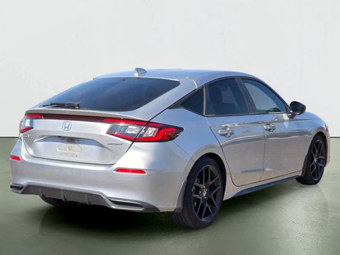 Used 2023 Honda Civic Sport image 6
