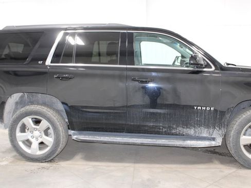 Used 2017 Chevrolet Tahoe LT image 11