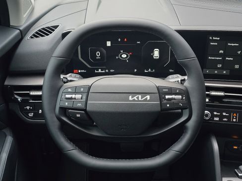 New 2026 Kia Sportage SX FWD image 7