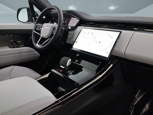 New 2026 Land Rover Range Rover Sport SE image 32