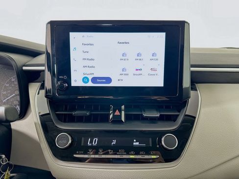 Certified 2024 Toyota Corolla LE image 14