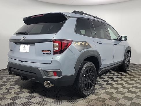Certified 2022 Honda Passport TrailSport image 4
