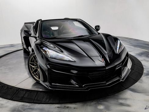 Used 2023 Chevrolet Corvette Z06 image 28