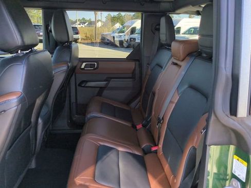 Used 2024 Ford Bronco Outer Banks image 14