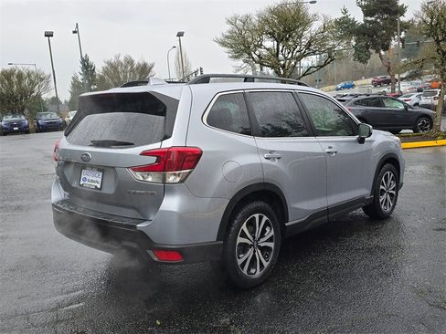 Used 2020 Subaru Forester Limited w/ Popular Package #3 image 3
