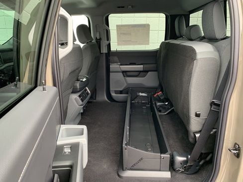 New 2025 Ford F150 XLT w/ Equipment Group 302A MID image 91