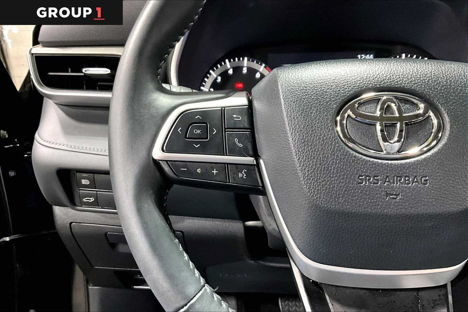 Used 2026 Toyota Highlander XLE AWD/4WD image 24