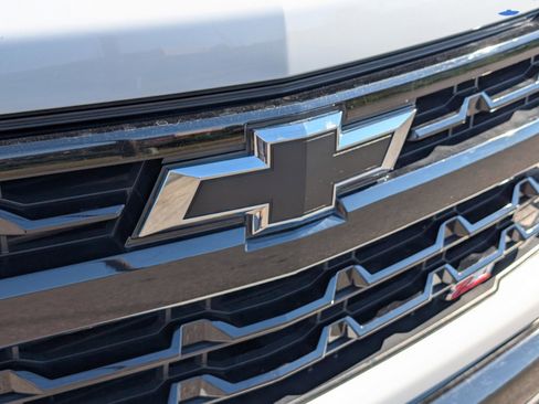 Used 2023 Chevrolet Silverado 1500 LT Trail Boss w/ Protection Package image 5