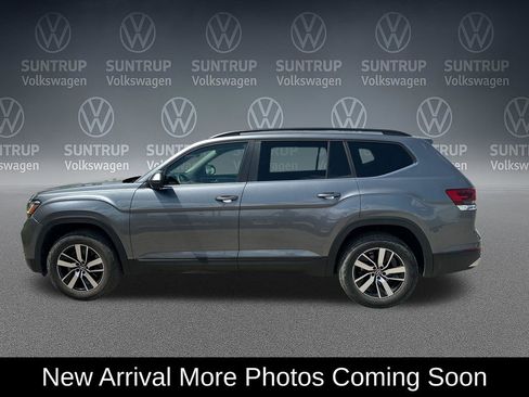 Used 2022 Volkswagen Atlas SE AWD/4WD image 2