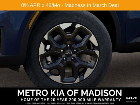 New 2026 Kia Sorento S image 9
