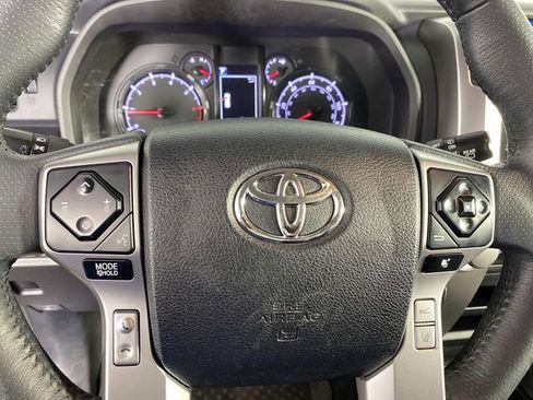 Used 2021 Toyota 4Runner SR5 AWD/4WD image 13