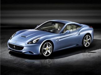 Used 2010 Ferrari California RWD video 1