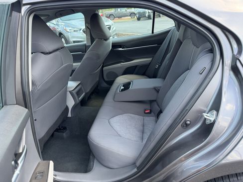 Used 2024 Toyota Camry LE AWD/4WD image 16