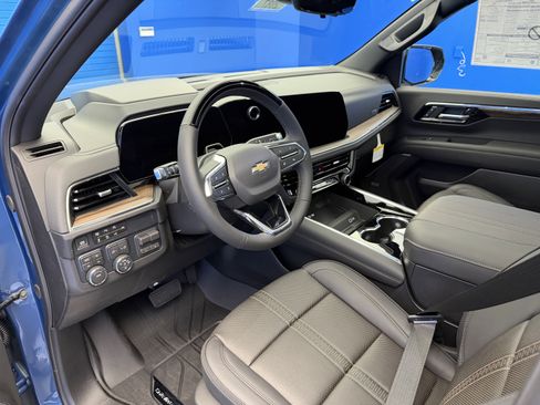 New 2026 Chevrolet Tahoe High Country w/ Sun And Tow Package AWD/4WD image 13