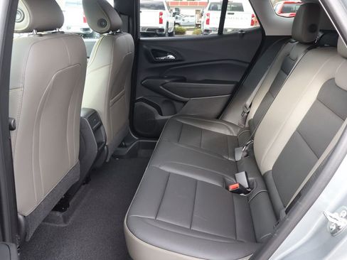 New 2026 Chevrolet Trax ACTIV FWD image 8