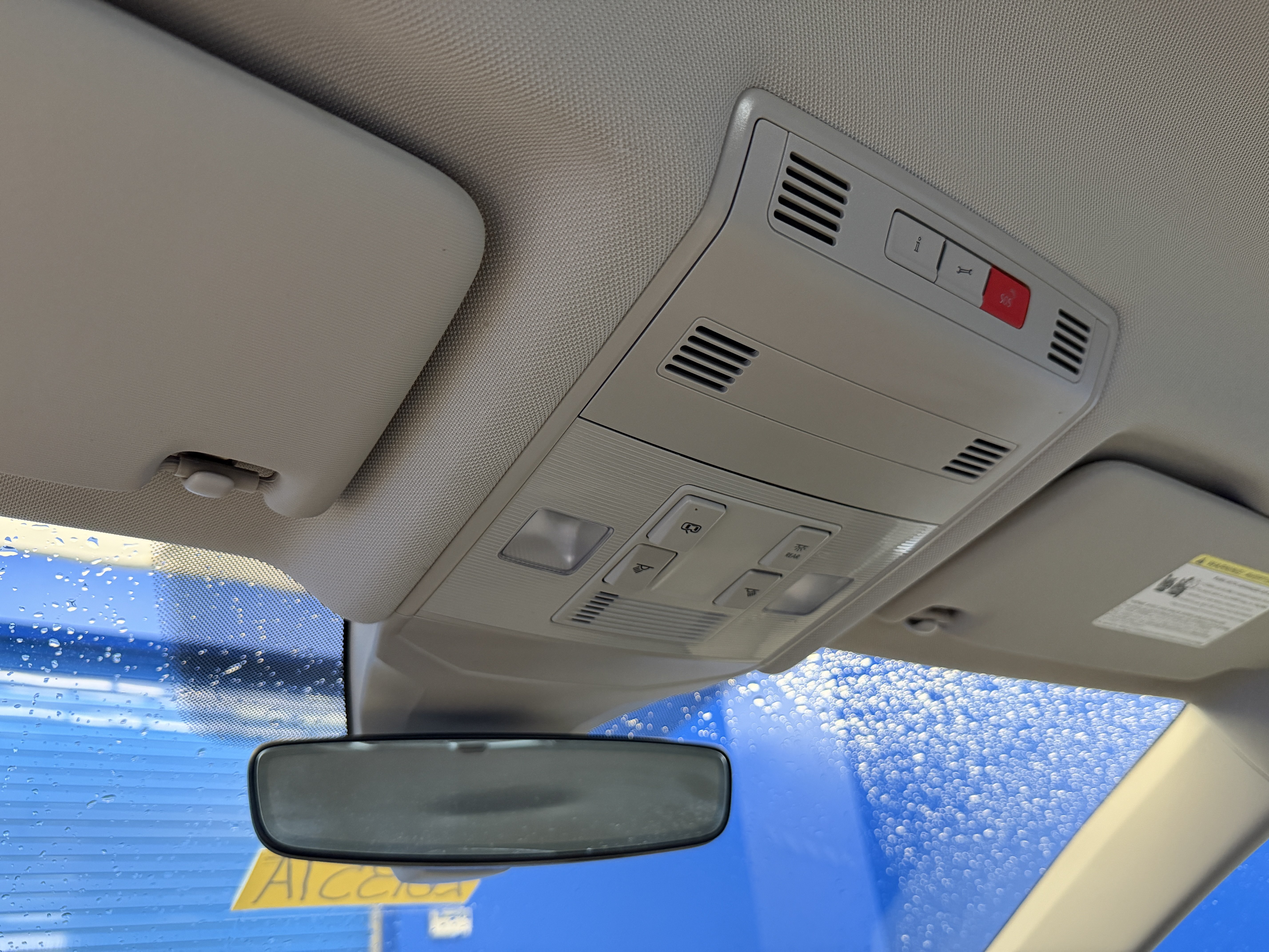 Used 2024 Volkswagen Jetta SE FWD image 23