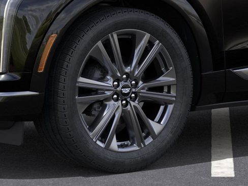 New 2026 Cadillac Optiq Sport 2 image 42