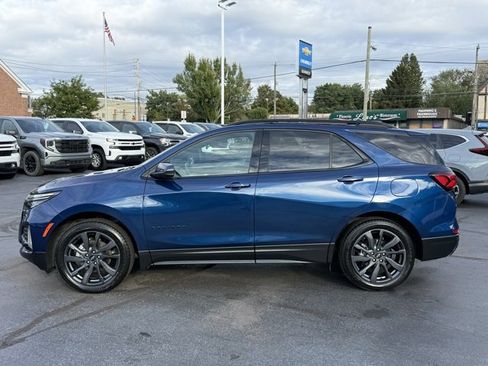 Used 2022 Chevrolet Equinox RS w/ RS Leather Package image 4