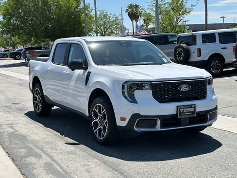 New 2026 Ford Maverick Lariat w/ 4K Tow Package AWD/4WD image 10