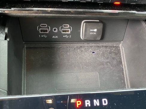 Used 2023 Jeep Grand Cherokee Altitude AWD/4WD image 21