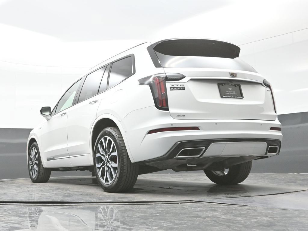 Used 2025 Cadillac XT6 Sport w/ Platinum Package AWD/4WD image 27
