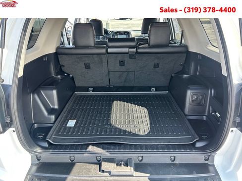 Certified 2023 Toyota 4Runner TRD Off-Road Premium w/ Moonroof Package AWD/4WD image 22