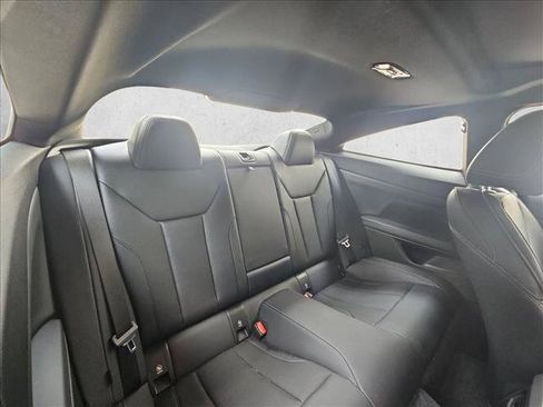 Used 2023 BMW 430i Coupe w/ M Sport Package RWD image 16