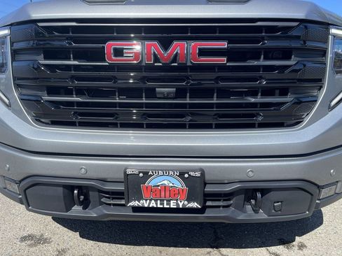 New 2026 GMC Sierra 1500 Elevation w/ Elevation Premium Package AWD/4WD image 32