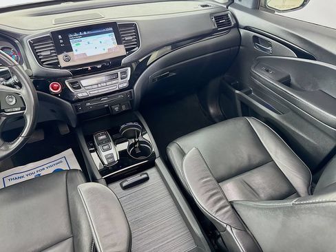Used 2019 Honda Pilot Touring image 29