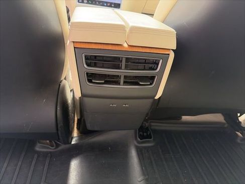 Used 2019 Tesla Model S P100D image 16