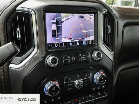 Used 2020 GMC Sierra 2500 Denali w/ Denali Ultimate Package AWD/4WD image 26