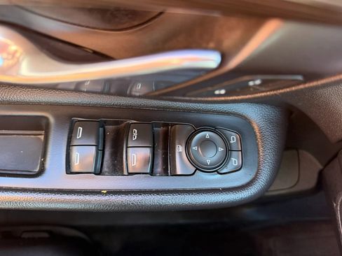 Used 2020 GMC Terrain SLT AWD/4WD image 23