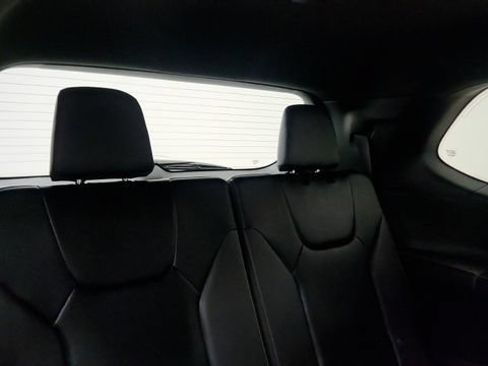 Used 2026 Lexus TX 500h AWD w/ Technology Package image 42