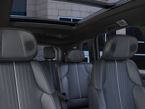 New 2027 Cadillac Vistiq Sport AWD/4WD image 24