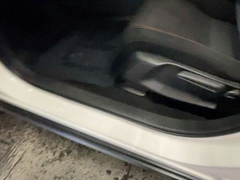 Certified 2024 Honda HR-V Sport image 32