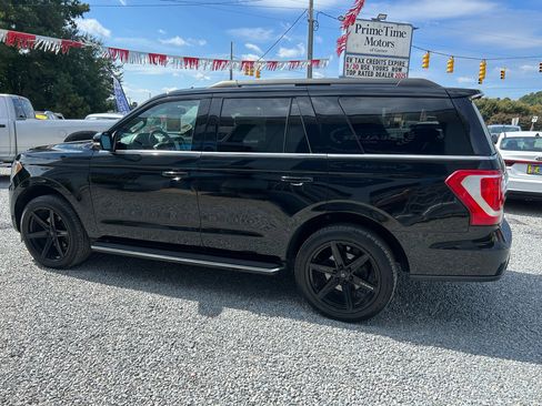 Used 2018 Ford Expedition XLT w/ Equipment Group 202A image 2