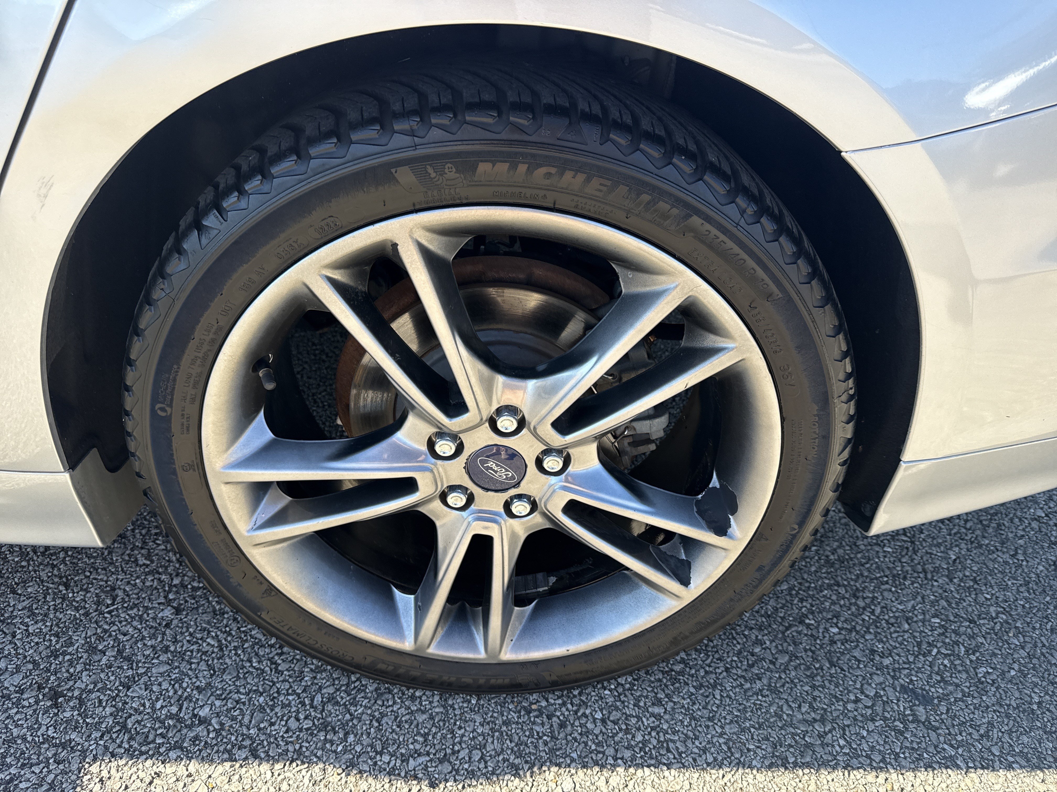 Used 2013 Ford Fusion Titanium FWD image 19