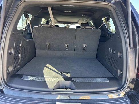Used 2021 GMC Yukon XL AT4 w/ AT4 Premium Package image 14
