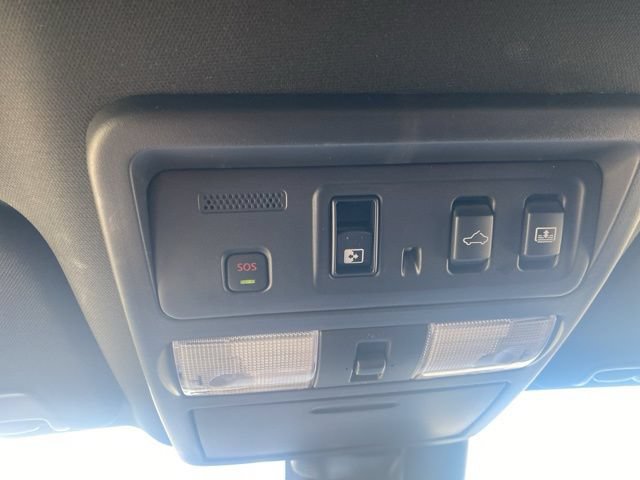 Used 2024 Nissan Titan PRO-4X w/ Pro-4x Convenience Package AWD/4WD image 25