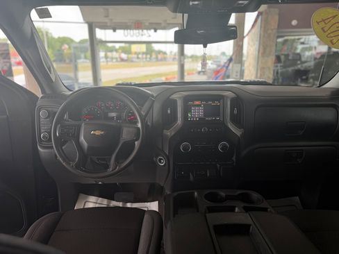 Used 2024 Chevrolet Silverado 2500 Custom w/ Custom Convenience Package AWD/4WD image 42