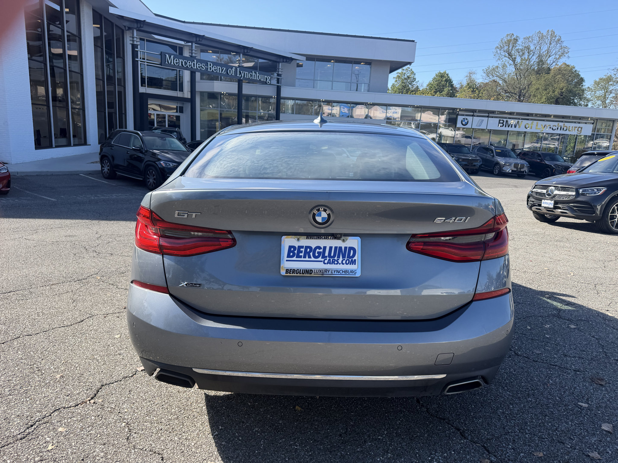 Used 2019 BMW 640i Gran Turismo xDrive w/ Parking Assistance Package AWD/4WD image 9
