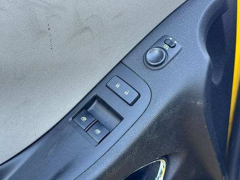 Used 2013 Chevrolet Camaro LS RWD image 11