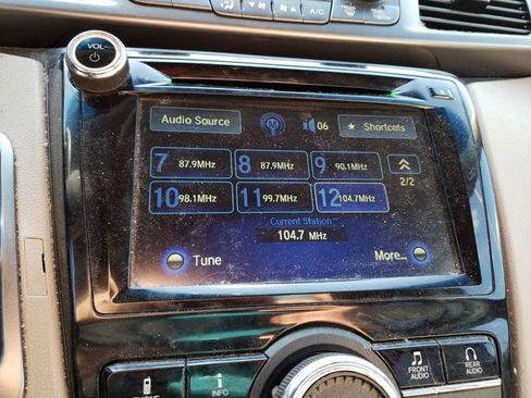 Used 2017 Honda Odyssey SE image 23