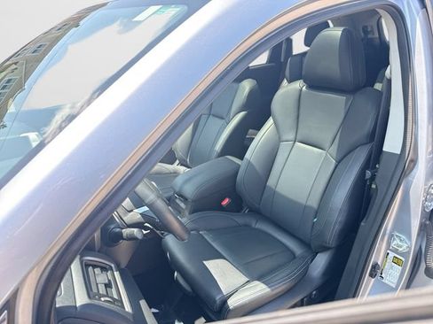 Used 2023 Subaru Ascent Limited w/ Technology Package AWD/4WD image 13