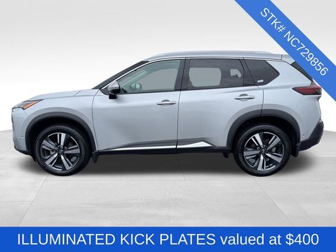 Used 2022 Nissan Rogue SL w/ SL Premium Package image 4