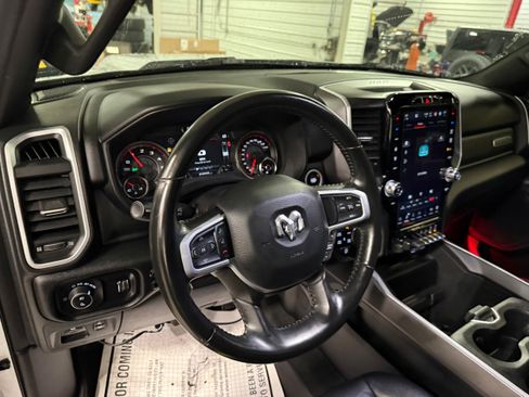 Used 2022 RAM 1500 Big Horn AWD/4WD image 42