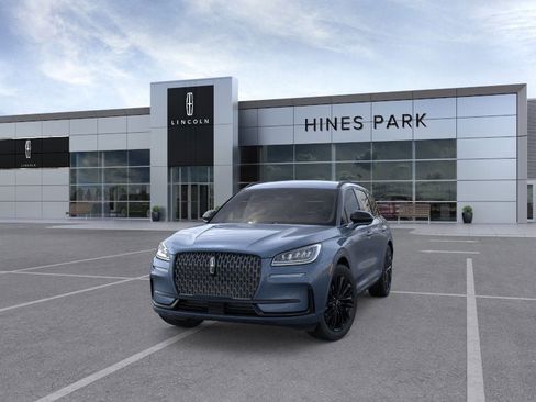 New 2026 Lincoln Corsair Premiere image 2